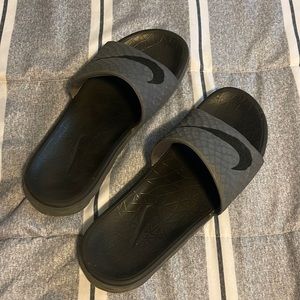 Men Nike Slides